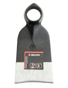 Azada estrecha Bellota con mango
